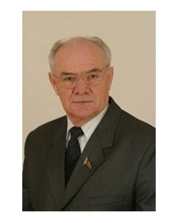 На фото Попов Вадим Александрович